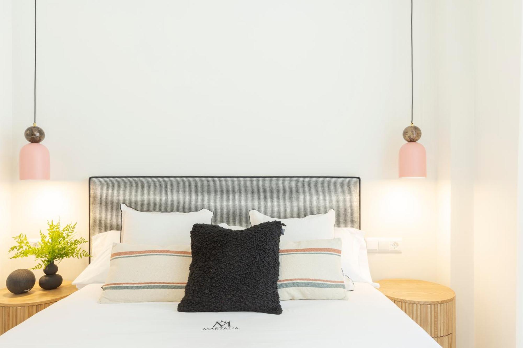Apartamentos Martalia - La Casa Del Cedro Luxury รอนดา ภายนอก รูปภาพ